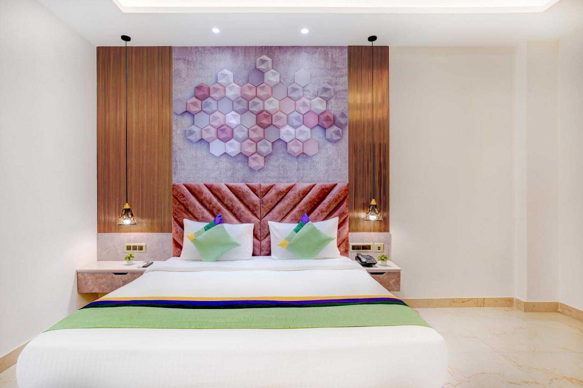 Treebo Corporate Inn Noida Dış mekan fotoğraf