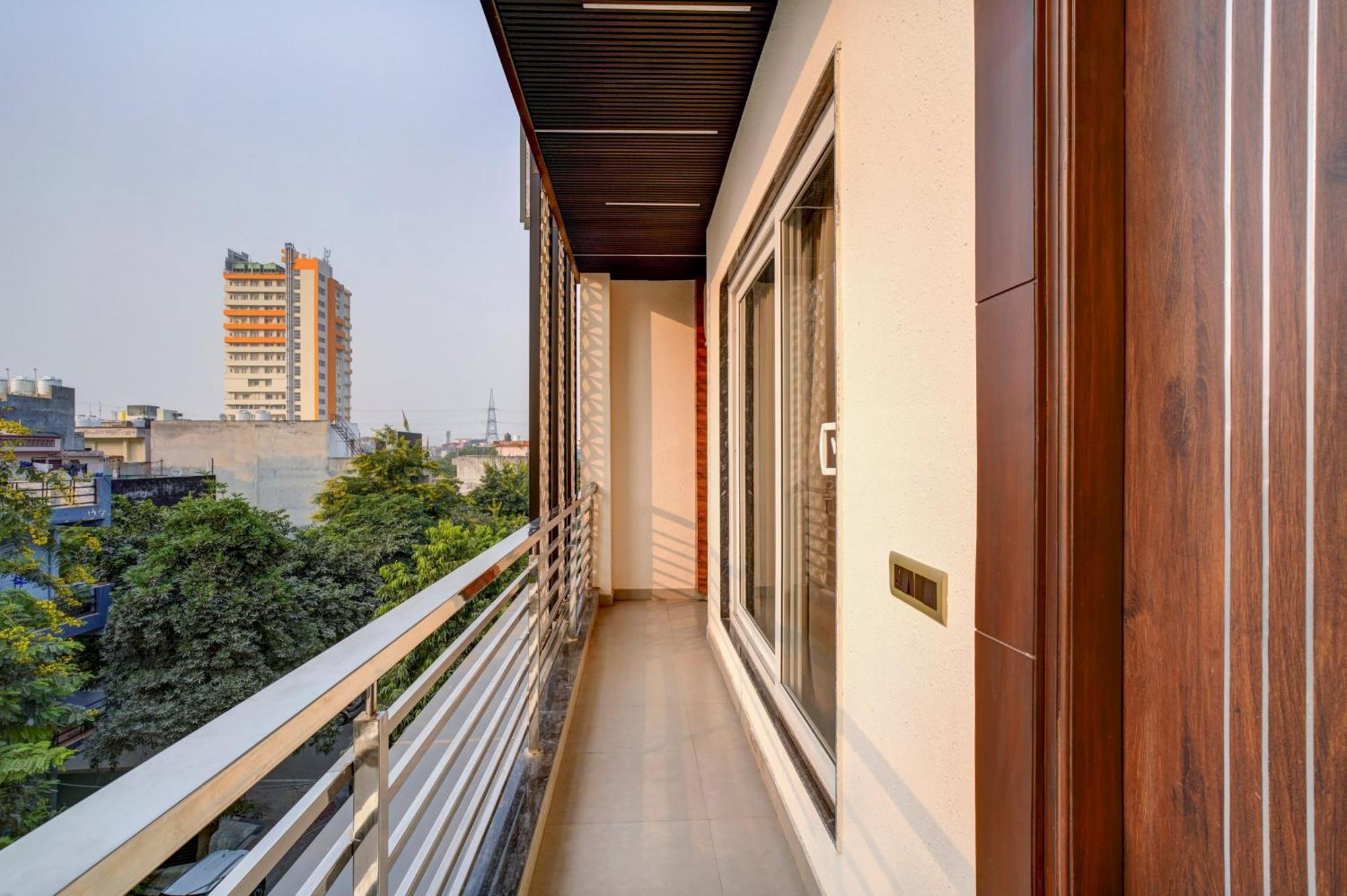 Treebo Corporate Inn Noida Dış mekan fotoğraf