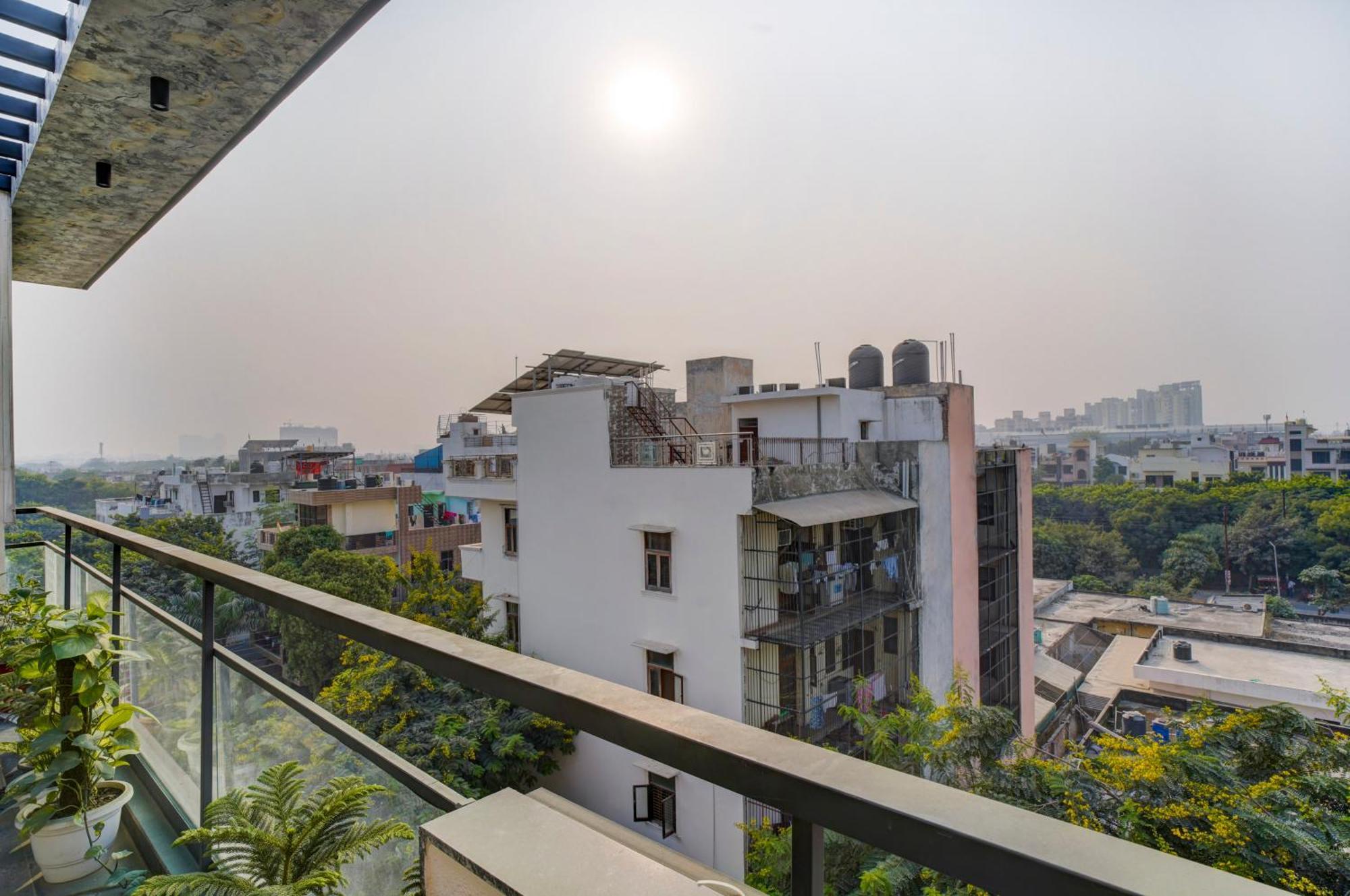 Treebo Corporate Inn Noida Dış mekan fotoğraf